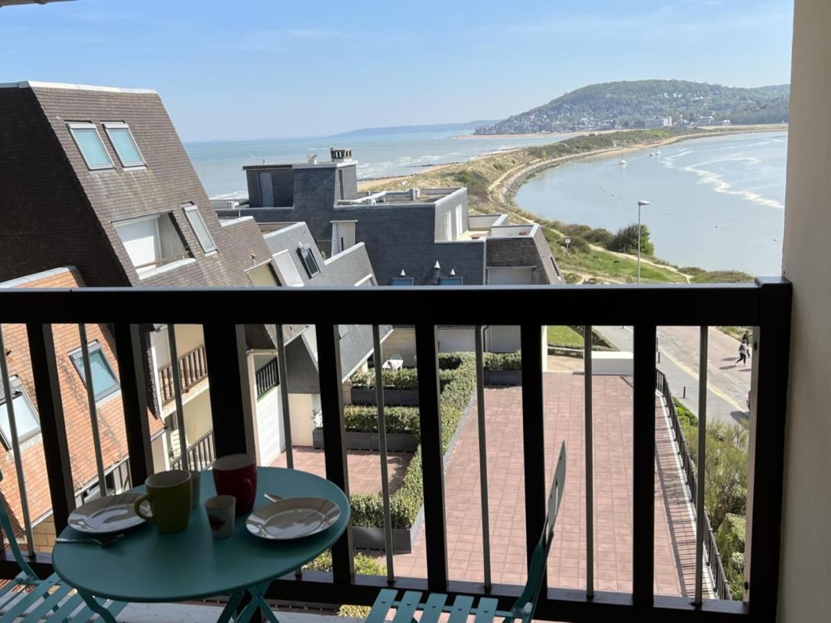 Appartement 2 Pieces Cabourg Avec Balcon, Ascenseur Et Vue Mer - Fr-1-487-335 外观 照片